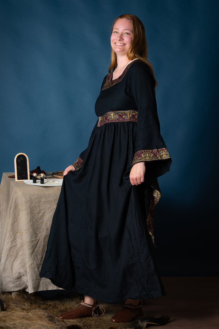 Bliaut Eleonora, black