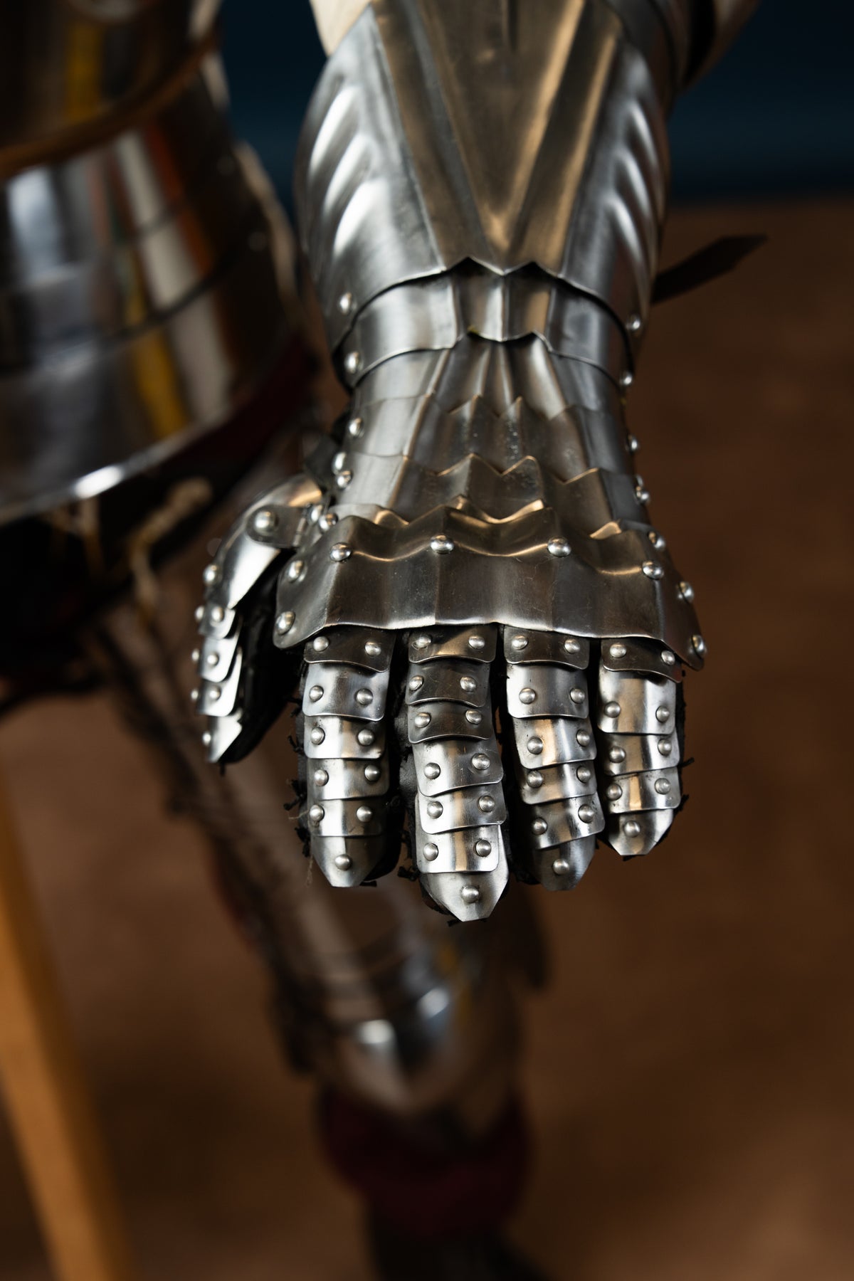 Late Gothic gauntlets, 1.2 mm