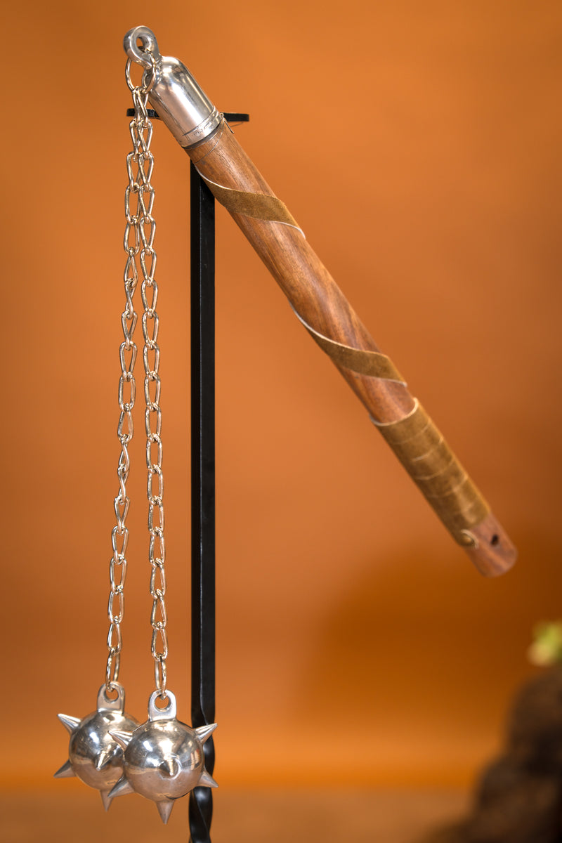 Mayal de combate medieval con 2 estrellas