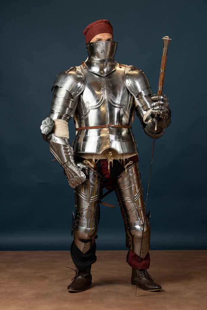15th century Gothic bevor, 1.6 mm