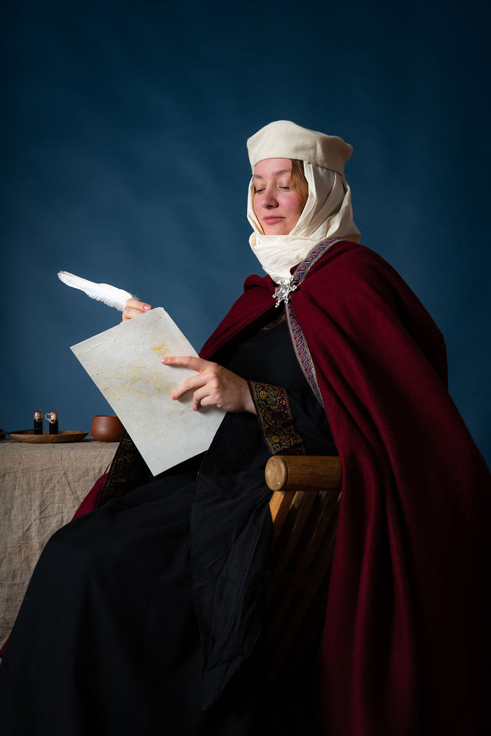 Embroidered cloak Lyra, red, wool mix