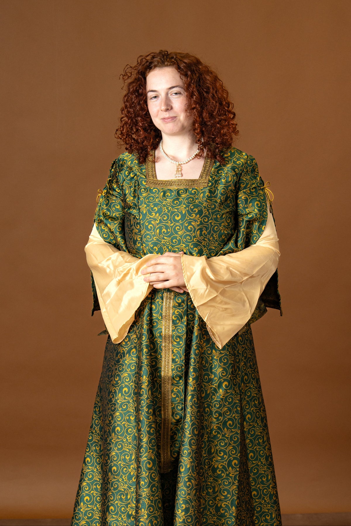 Aquitania bliaut - Green