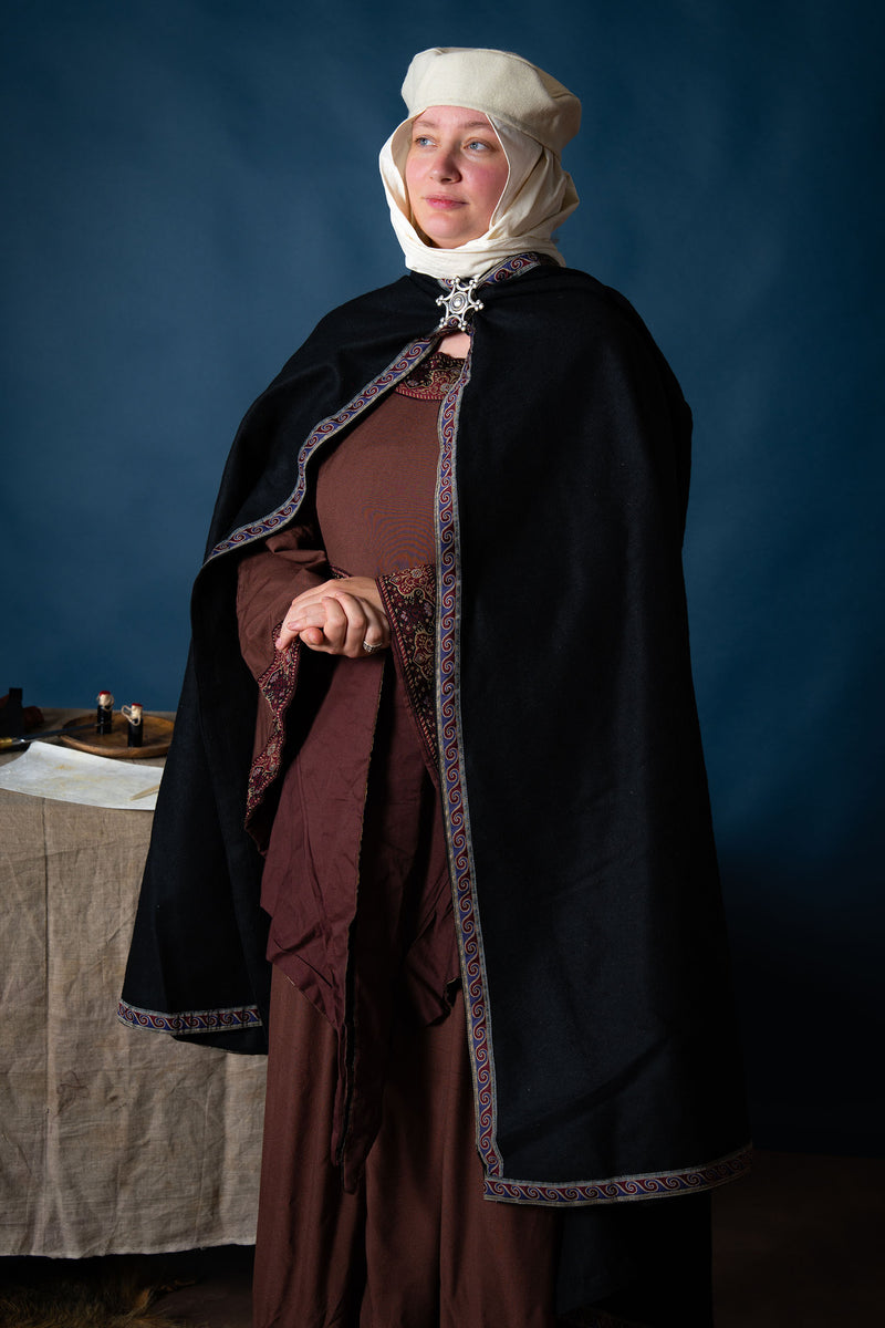 Mantello ricamato Lyra, nero, misto lana