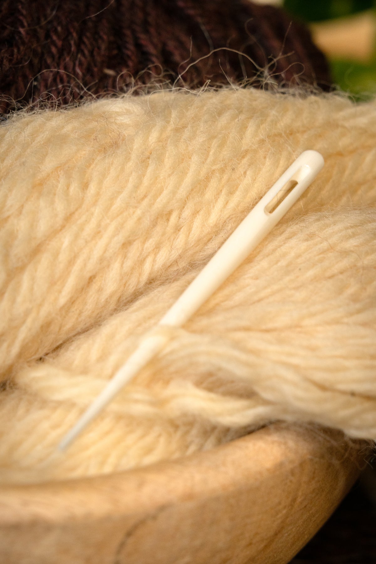 Bone needle, 8 cm