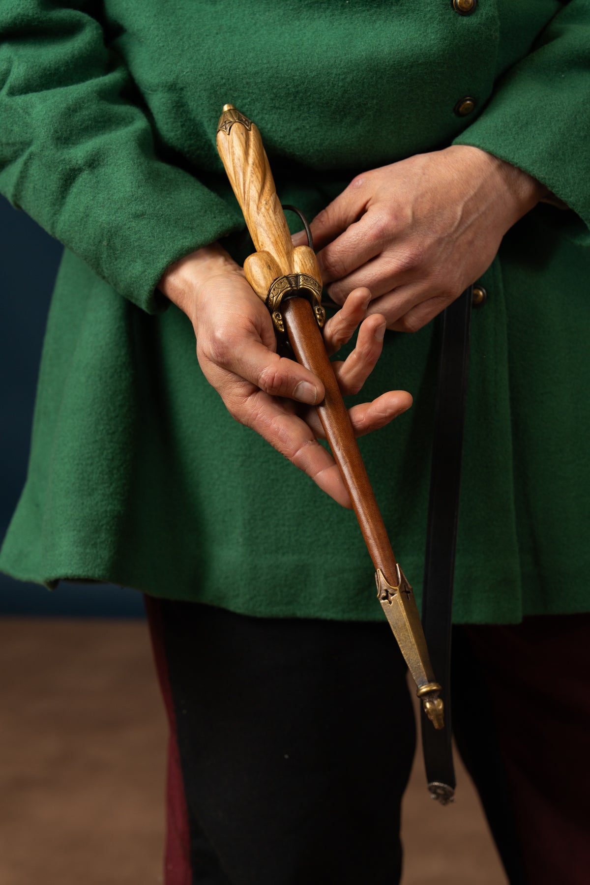 16th century bollock dagger, semi-sharp