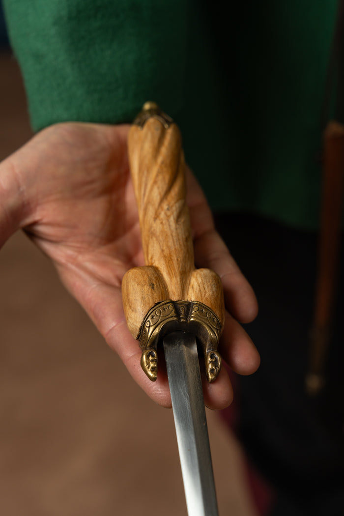 16th century bollock dagger, semi-sharp