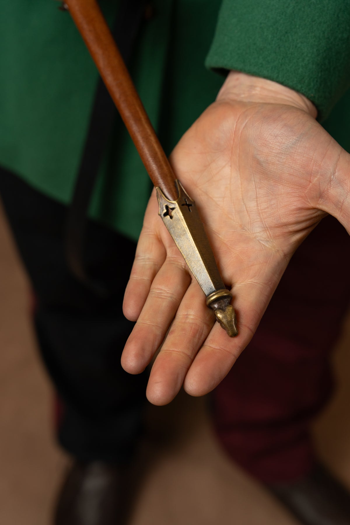 16th century bollock dagger, semi-sharp