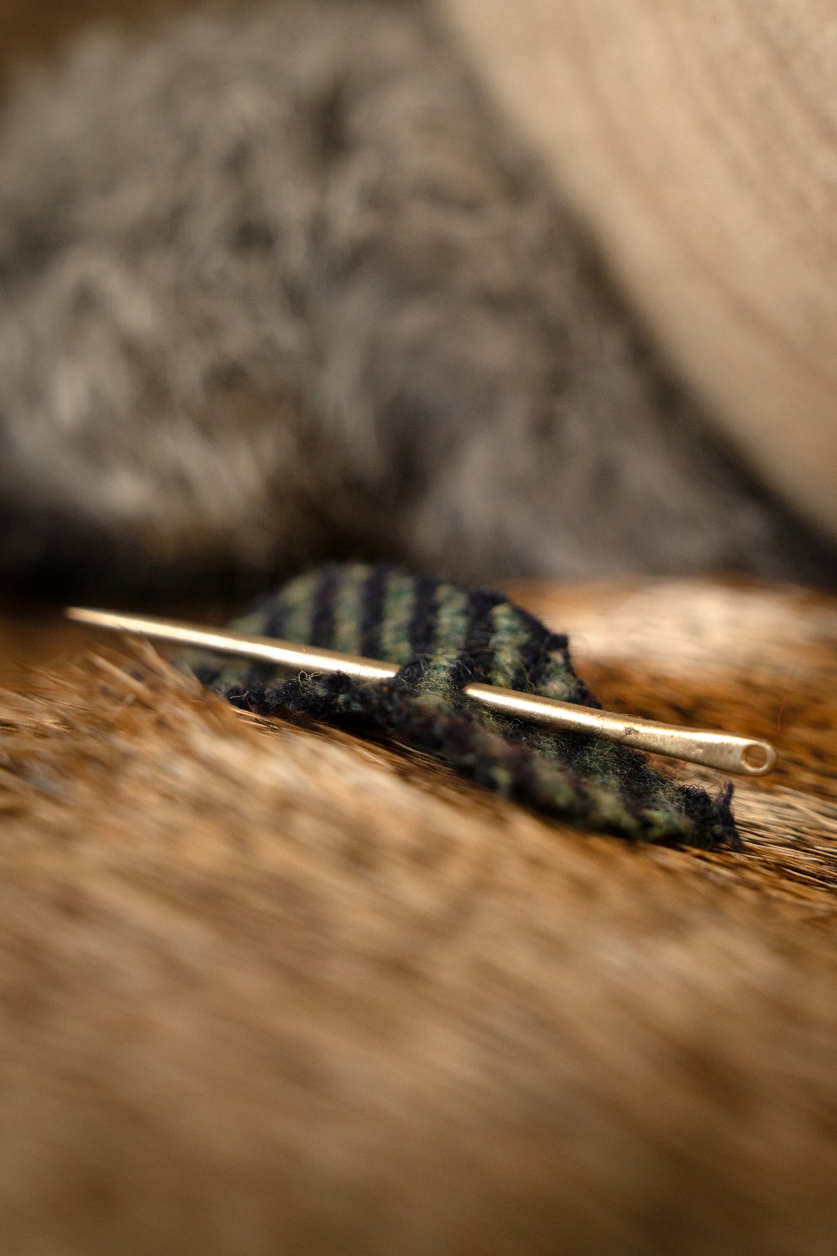 Brass needle 5 cm, price per piece