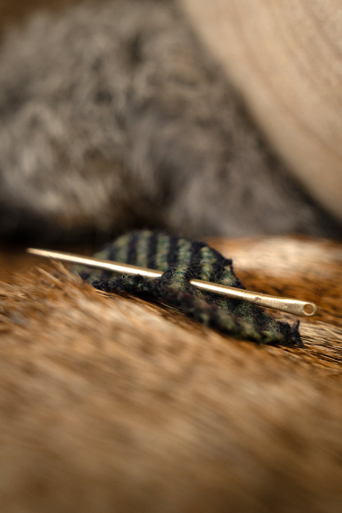 Brass needle 5 cm, price per piece
