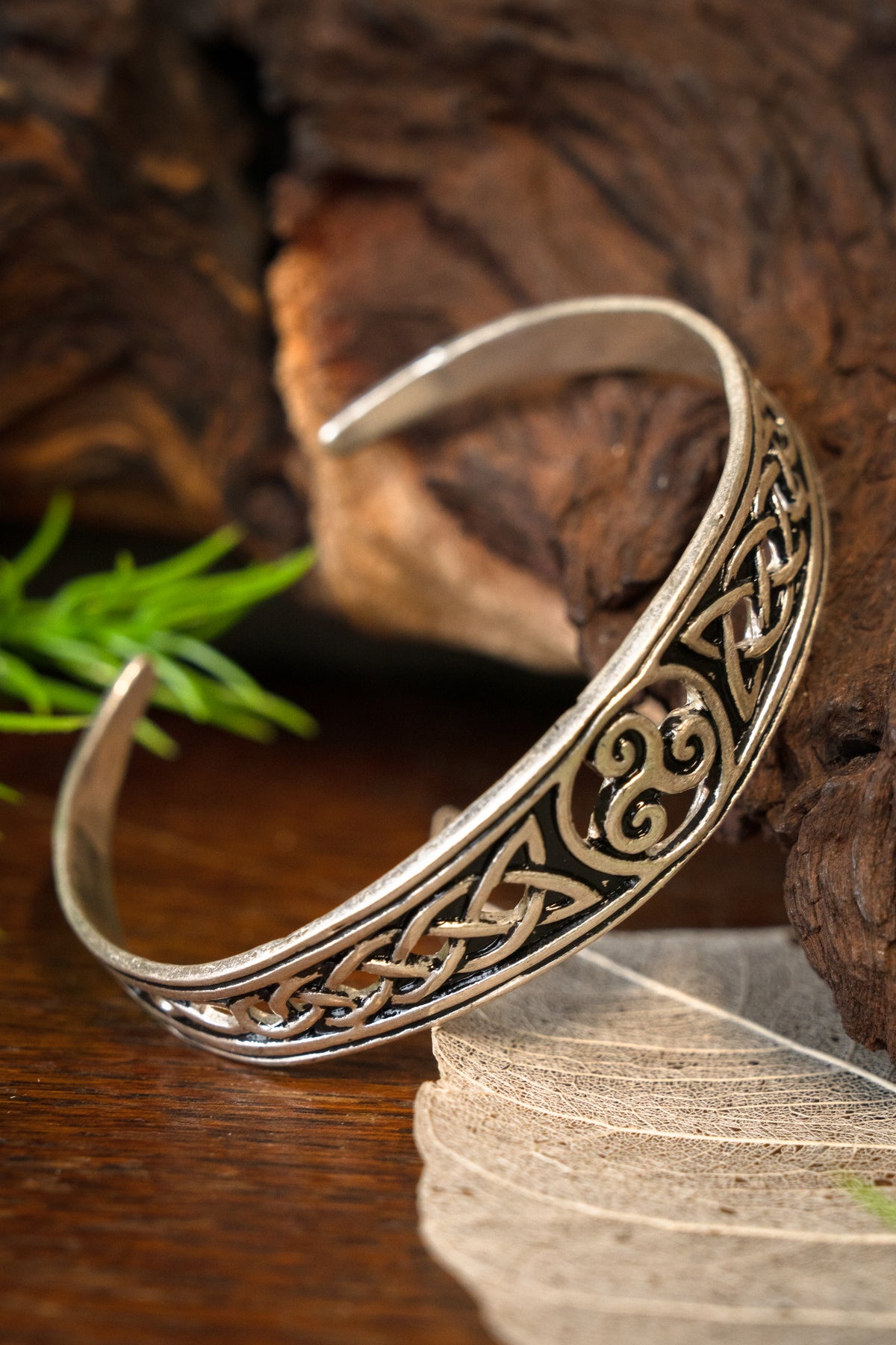 Narrow Celtic bracelet with trisquelion, silvered bronze
