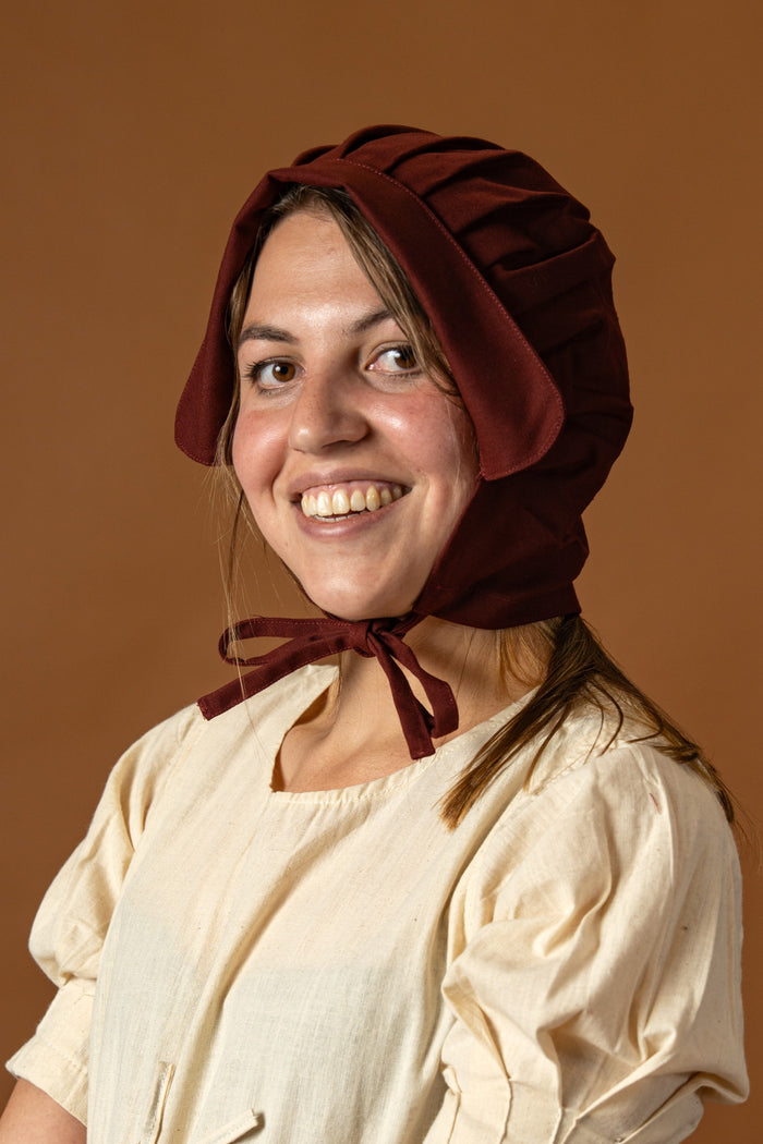 Baroque cap Emma, bordeaux red