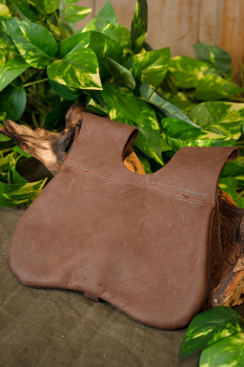 Luxe 15de eeuwse nierbeurs