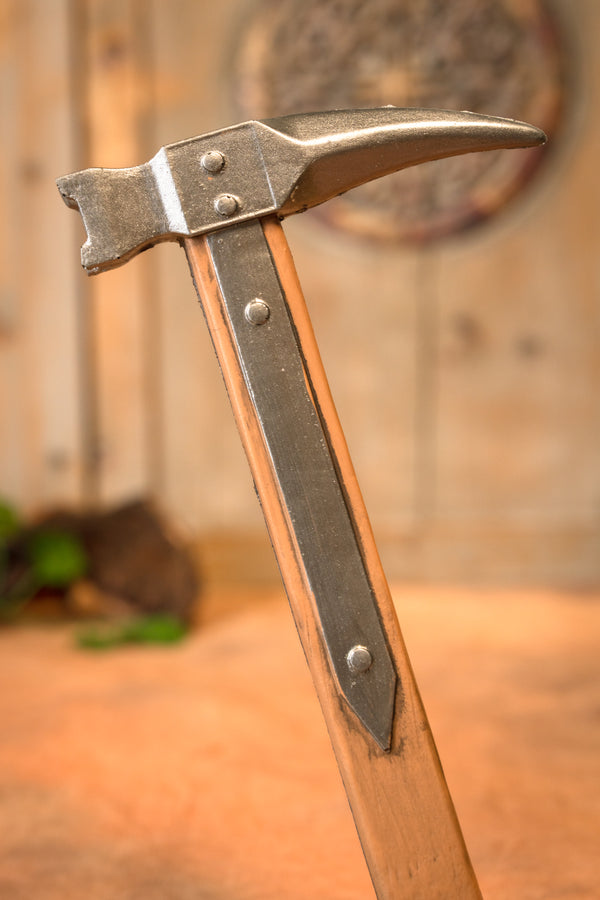Gisbert war hammer LARP
