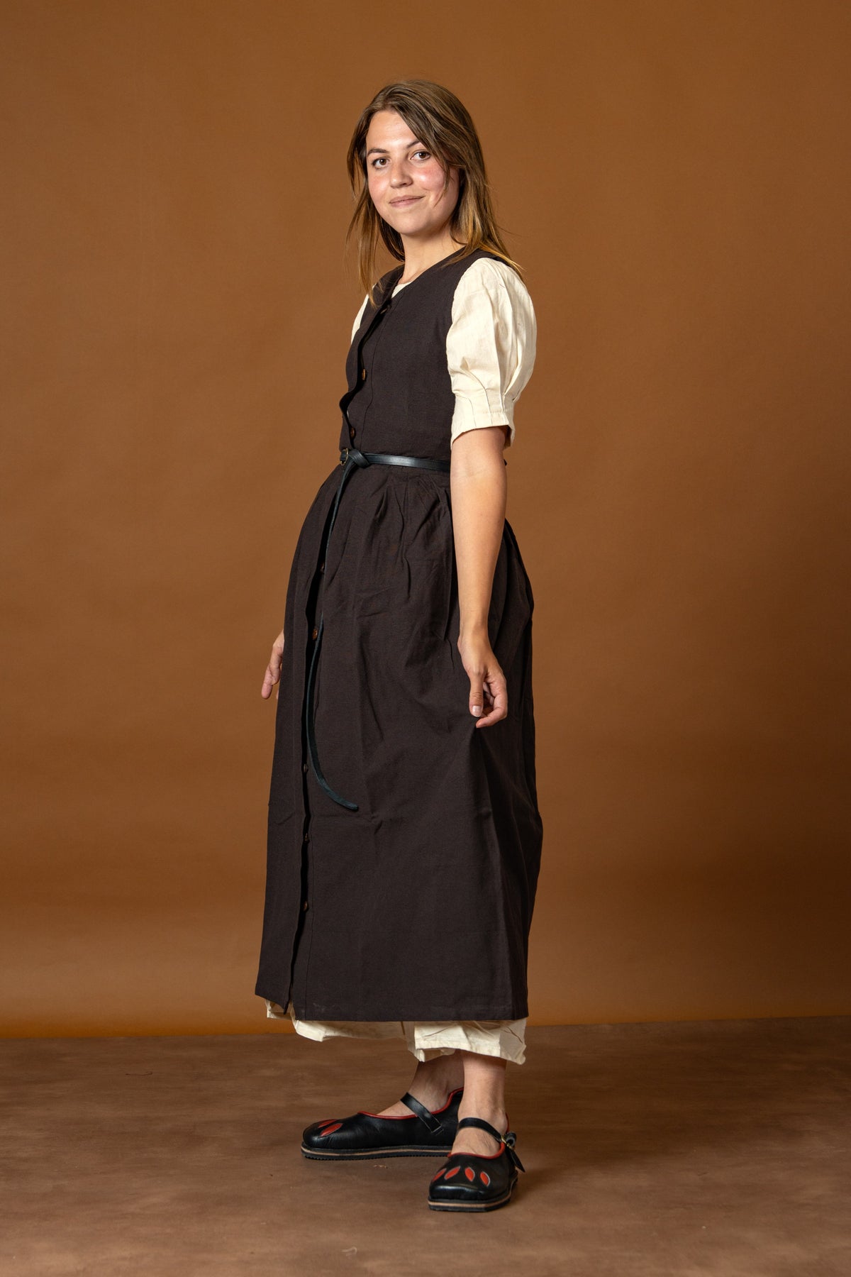 Kirtle Alice, brown