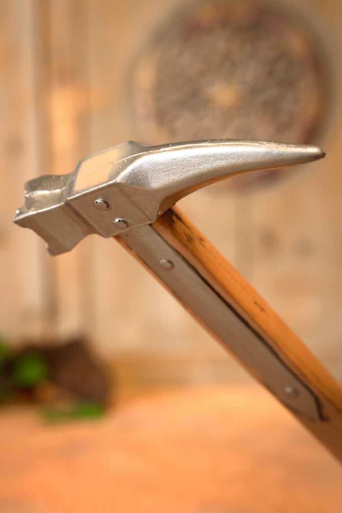 Gisbert war hammer LARP