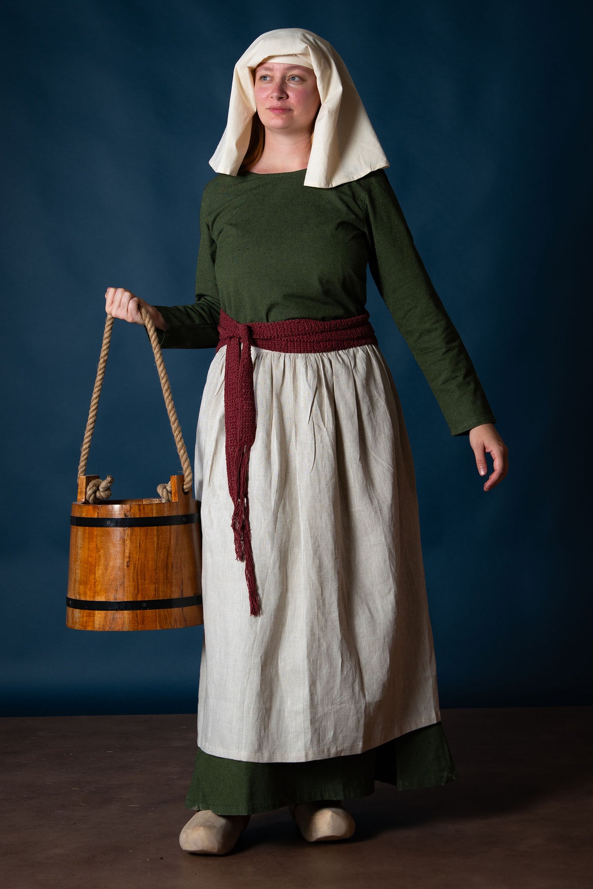 Clogs with leather band