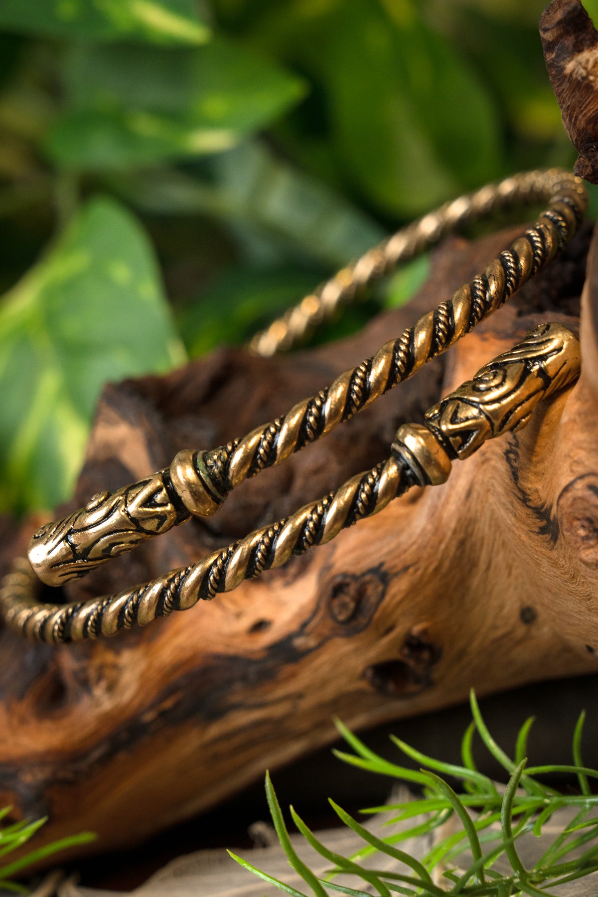 Viking upper bracelet Gotland, bronze