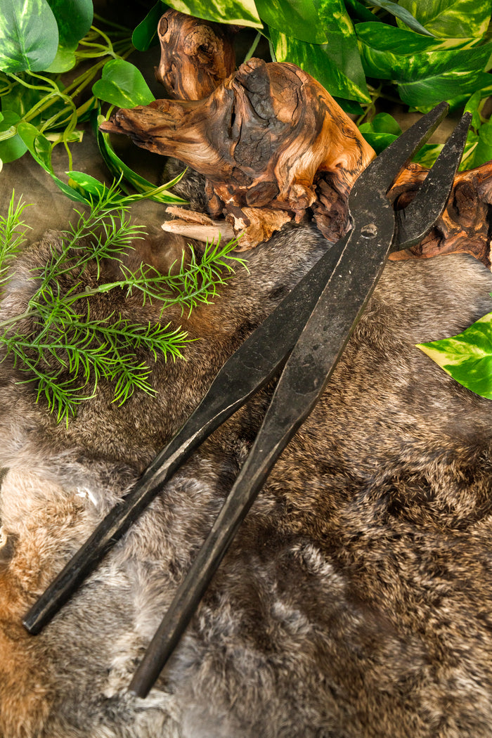Hand-forged pliers, 39 cm