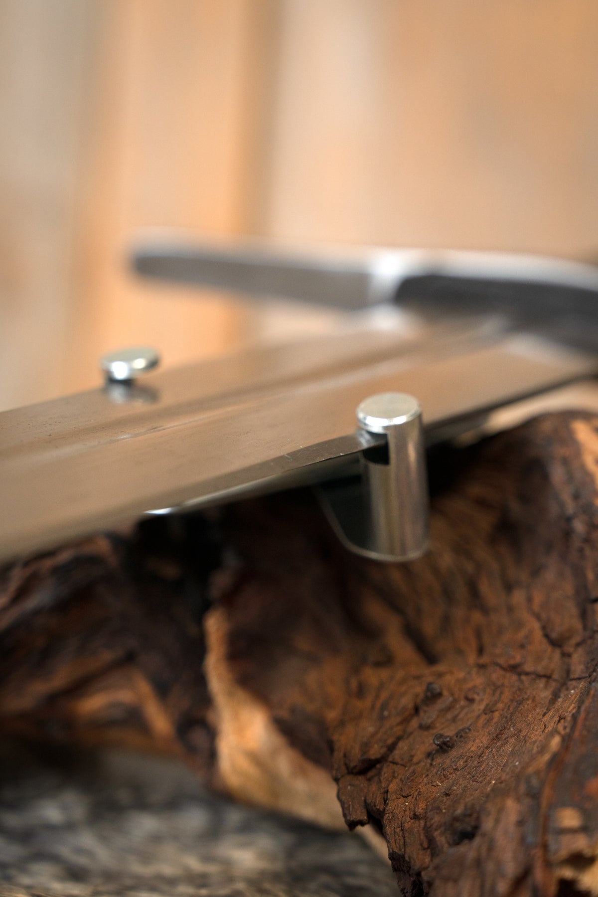 Sword wall hanger, max. blade width 6.9 cm