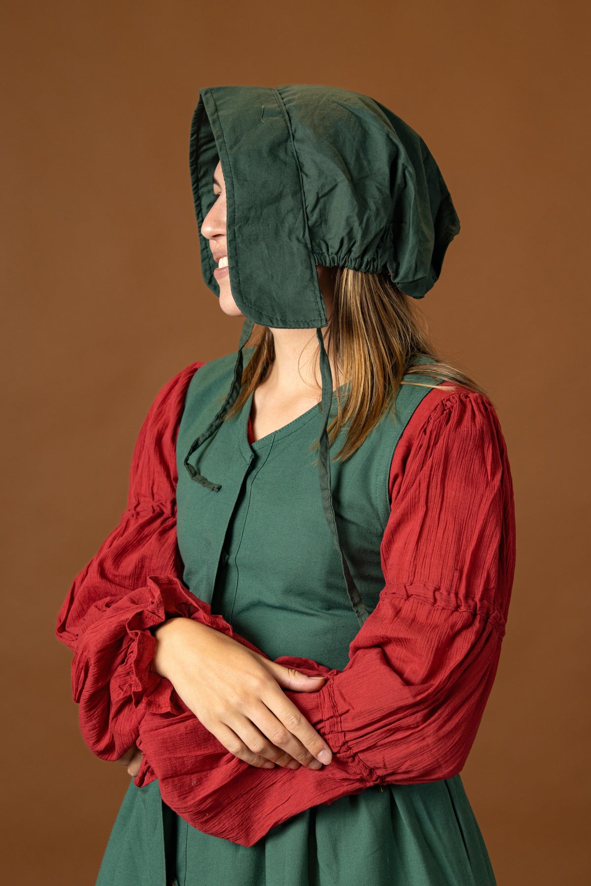 Renaissance women's cap Greta, green