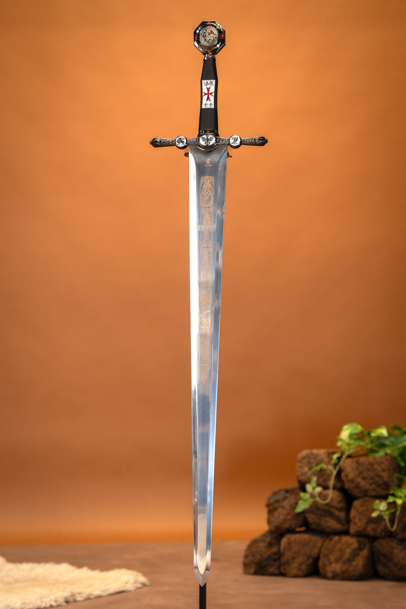 Decorated Templar sword, semi-sharp
