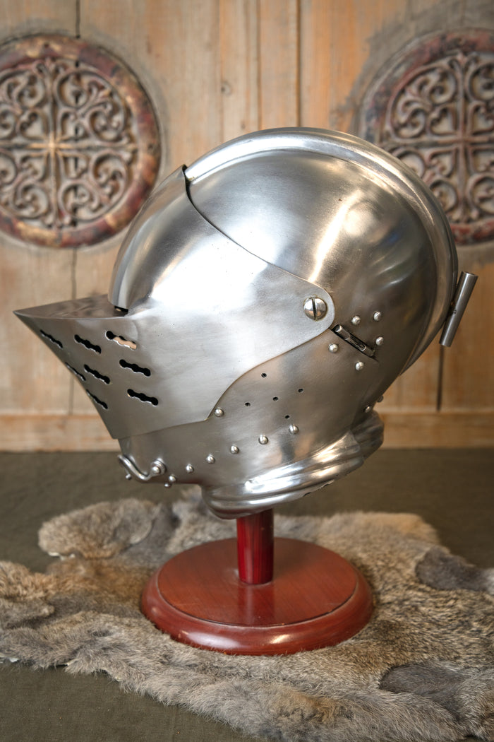 16th century German armet, 1–1.2 mm