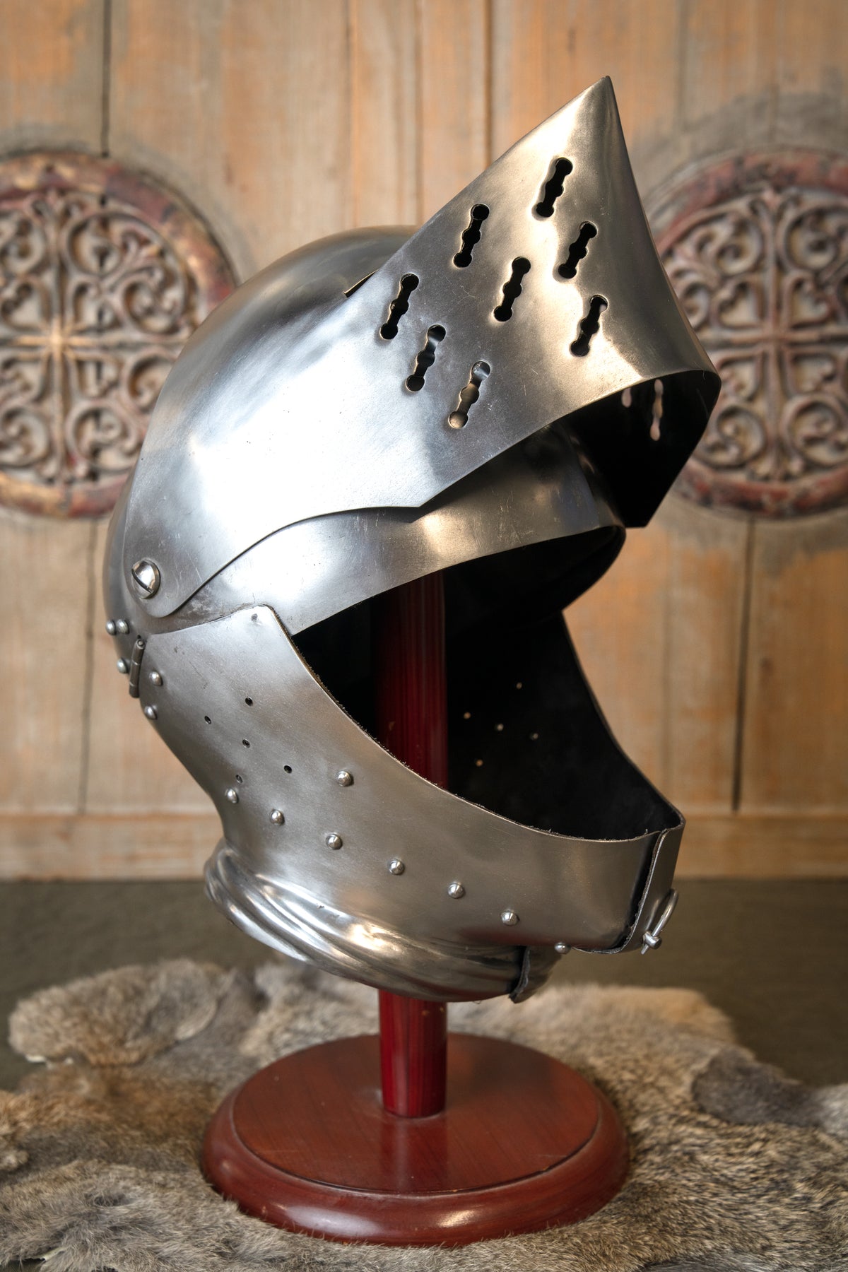 16th century German armet, 1–1.2 mm