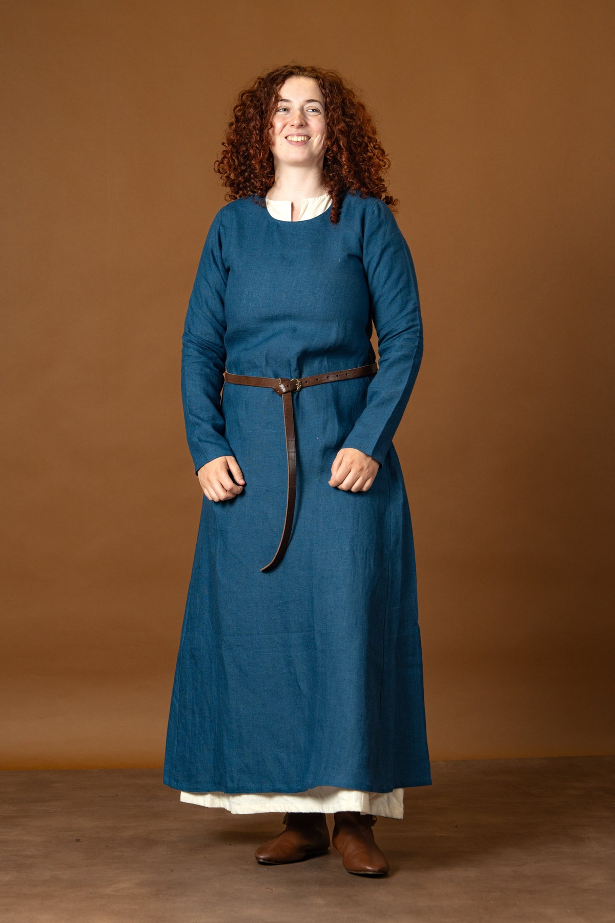 Viking dress Helga, linen, blue
