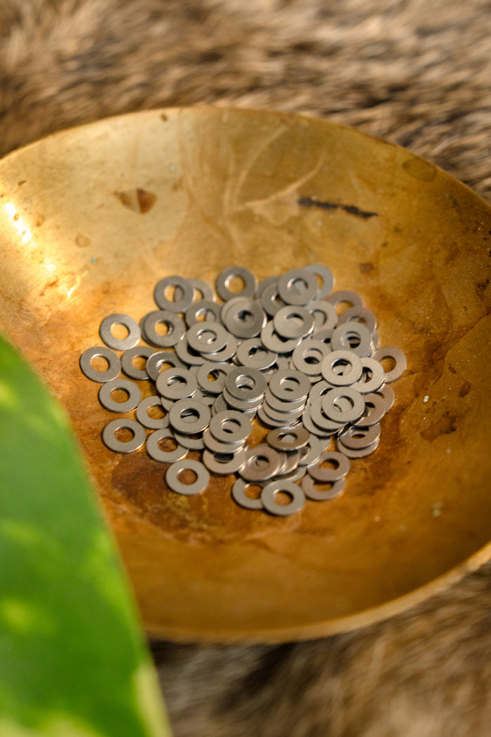 Washers, small, set of 100