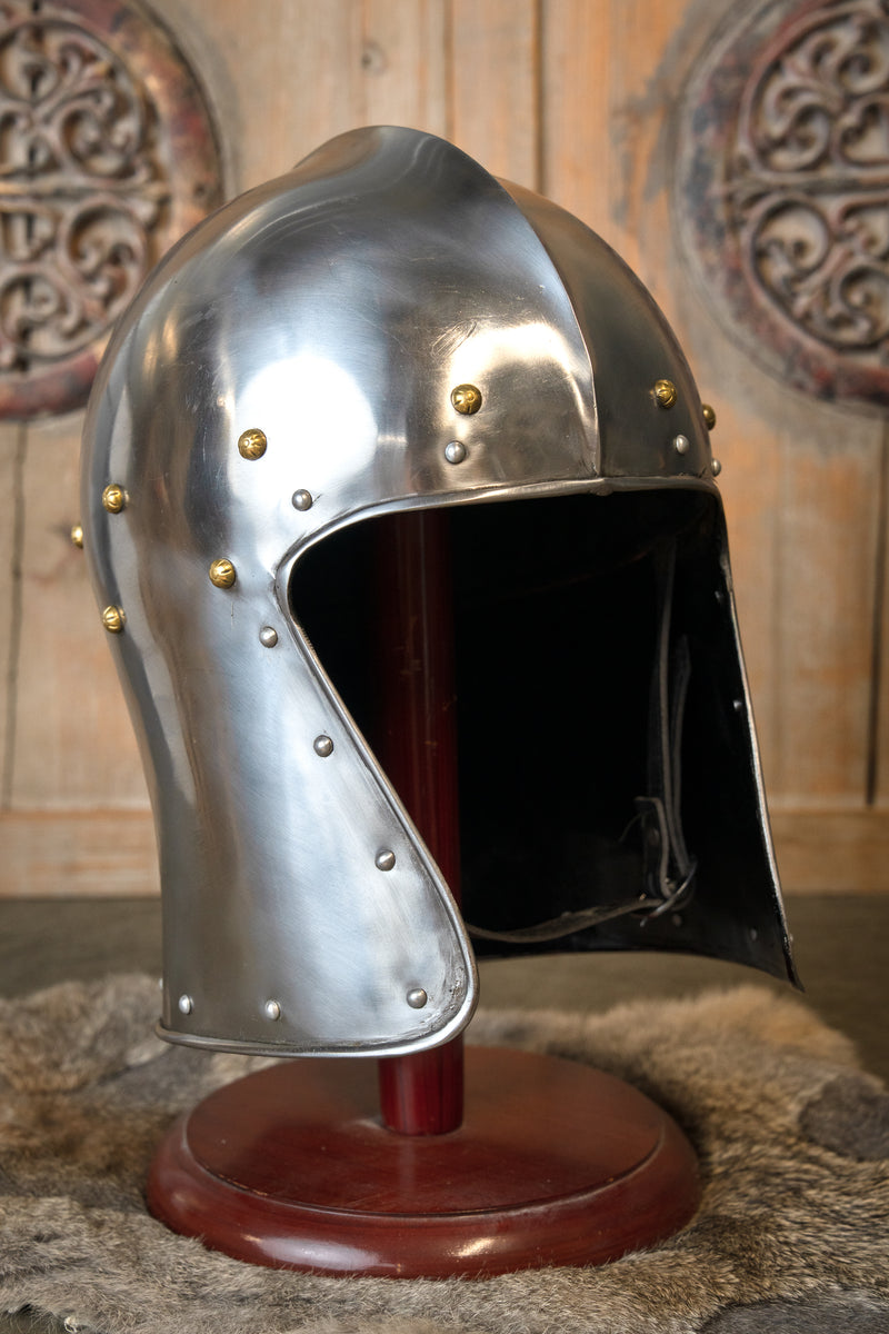 Barbuta, Metropolitan Museum, 1 bis 1,2 mm