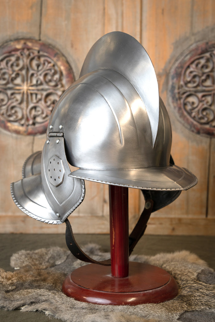 16th century burgonet Kaspar, polished, 1.2 mm