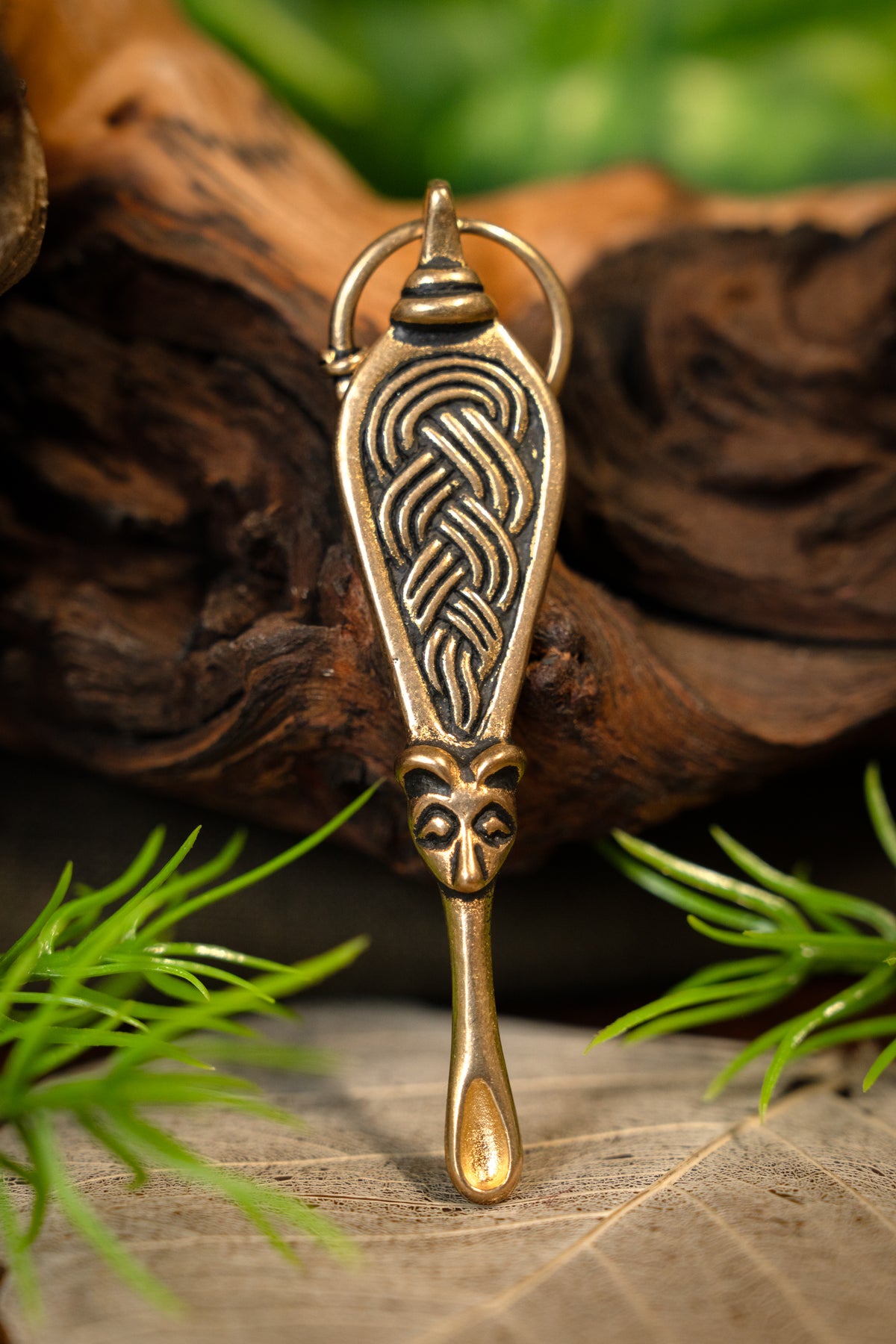 Viking ear spoon Adelsö, bronze
