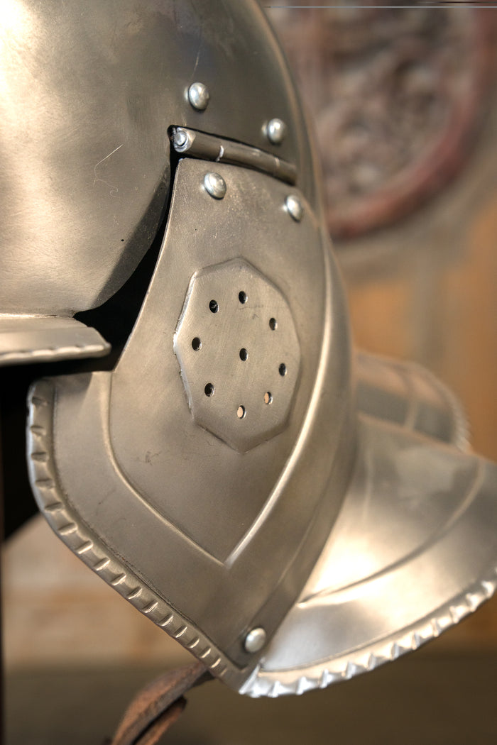 16th century burgonet Kaspar, polished, 1.2 mm