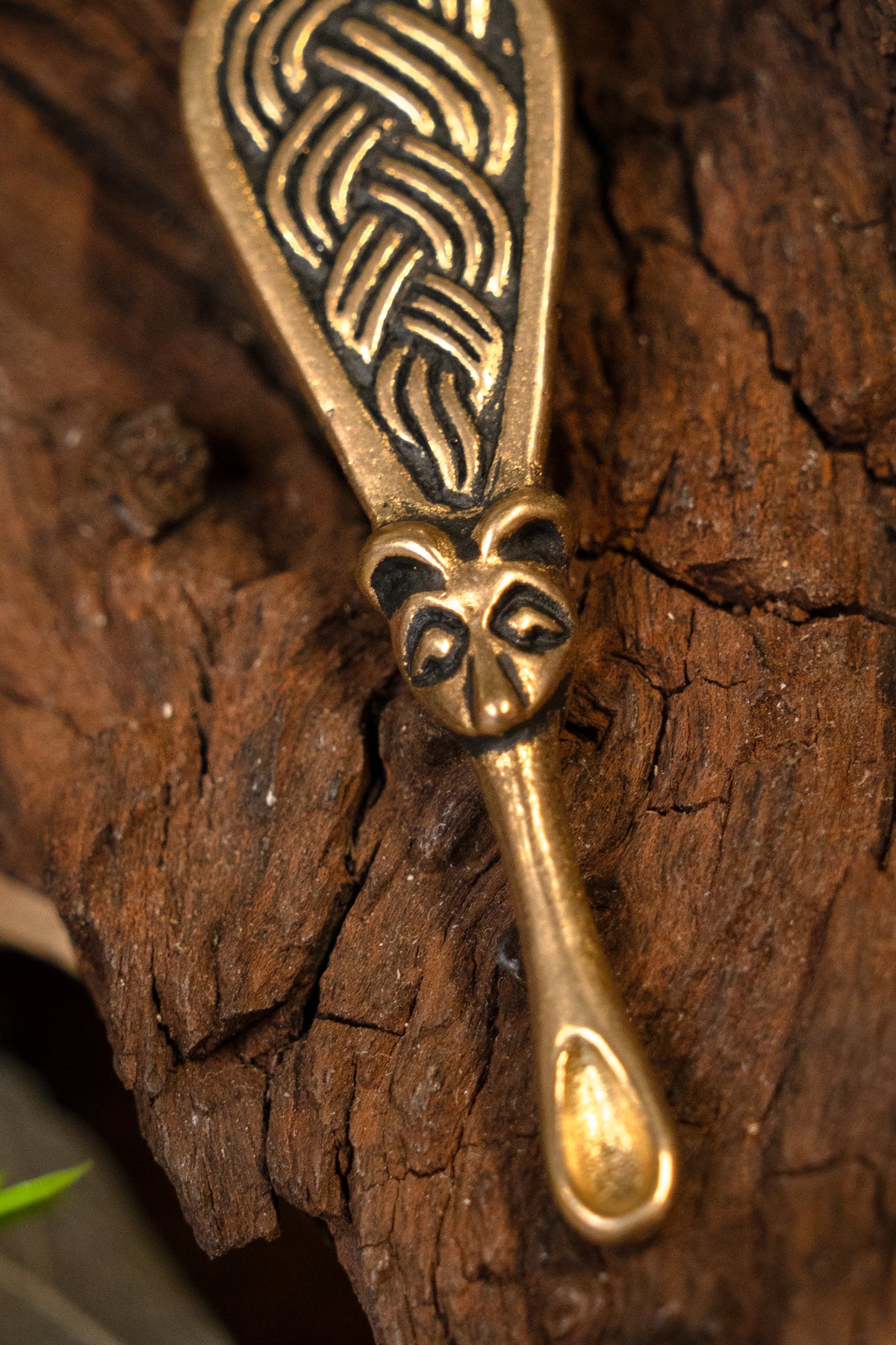 Viking ear spoon Adelsö, bronze