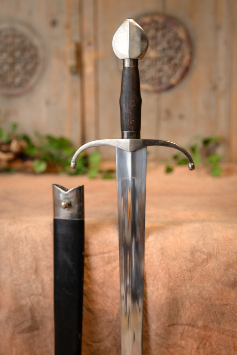 Espada de la Guerra de los Cien Años Joinville, semi-afilada