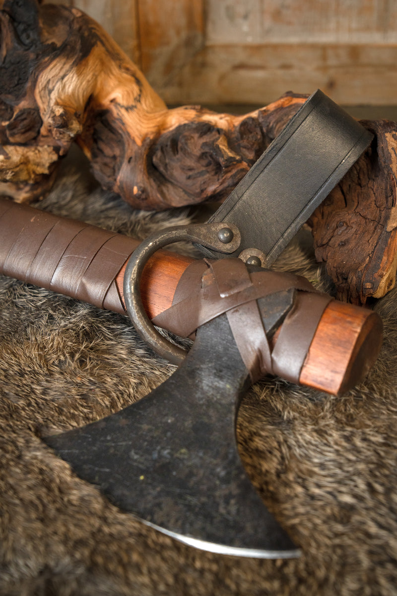 Porta hacha auténtico para cinturón