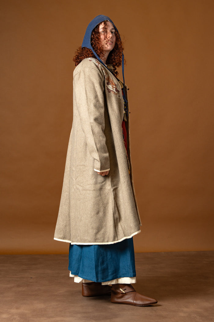 Viking kaftan Skadi, sand, wool blend