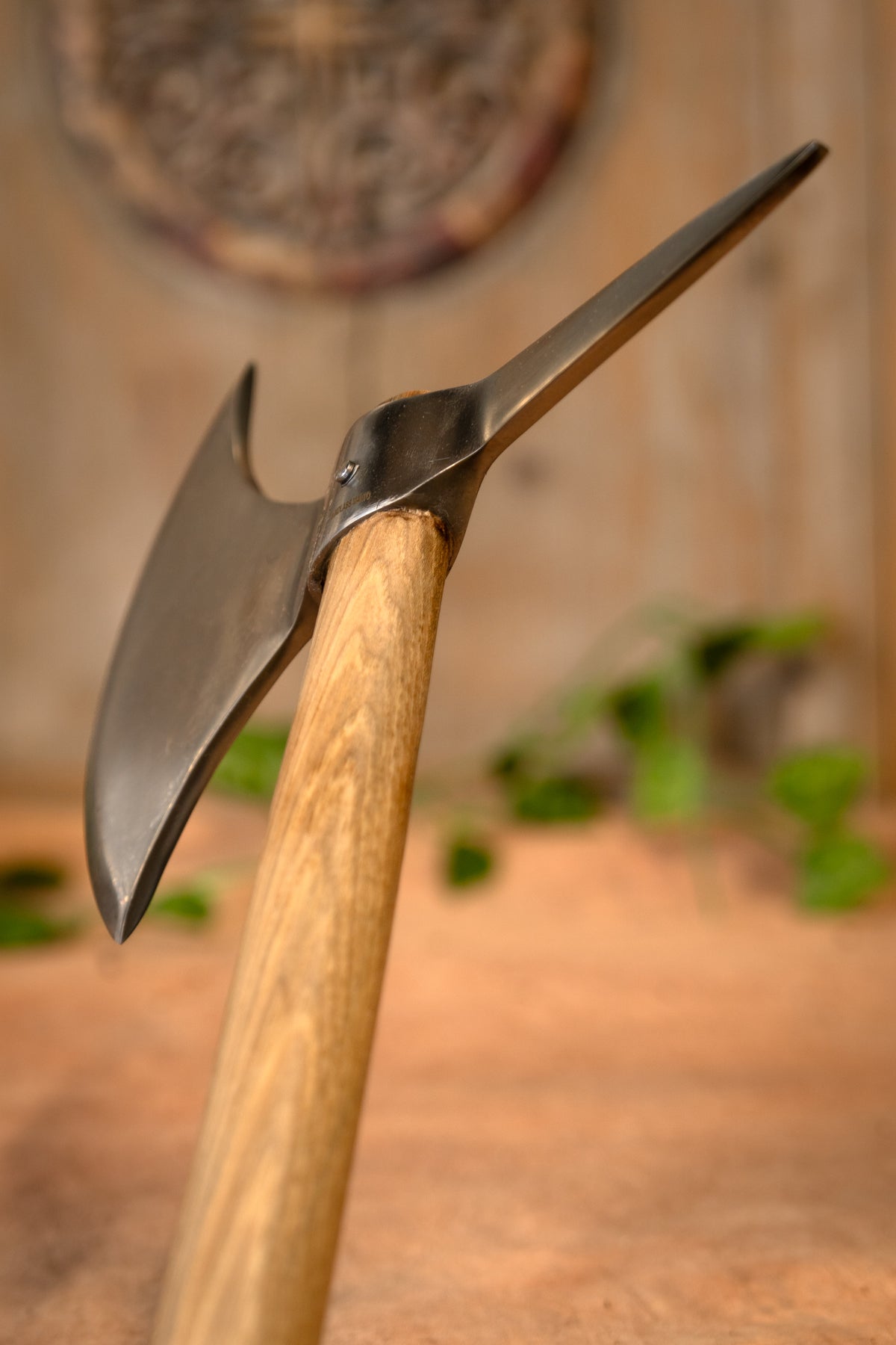 Battle axe Konrad, 16th century, semi-sharp