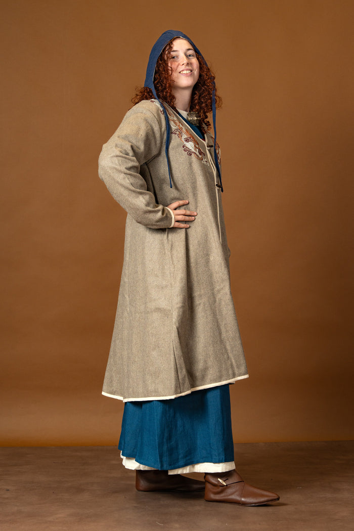 Viking kaftan Skadi, sand, wool blend
