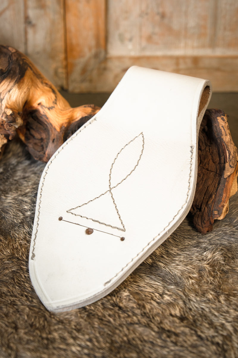 Portaespada militar blanco