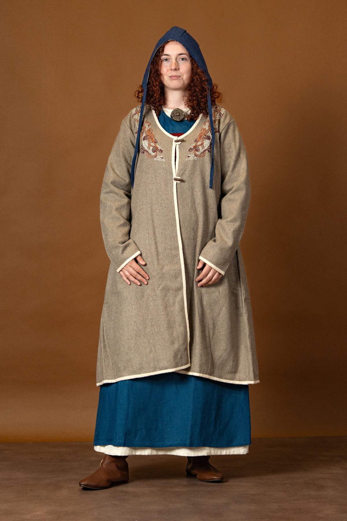Viking kaftan Skadi, sand, wool blend