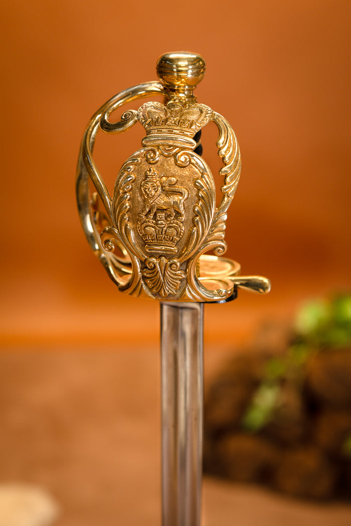 Household Cavalry officer backsword, semi-sharp