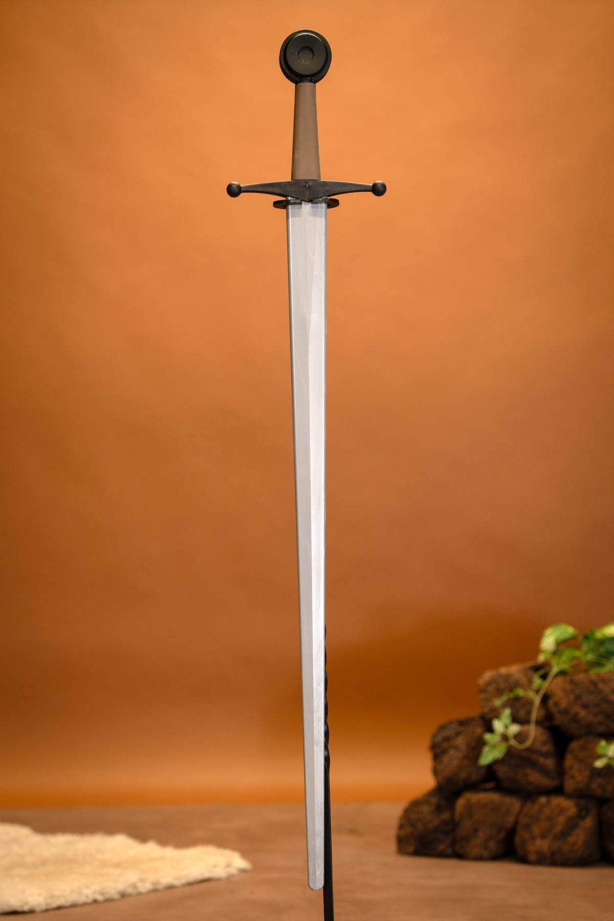 One handed replica HEMA