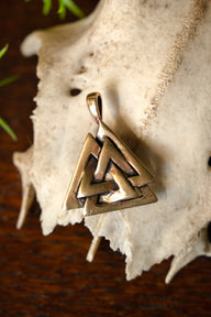 Bronze Valknut, bronze