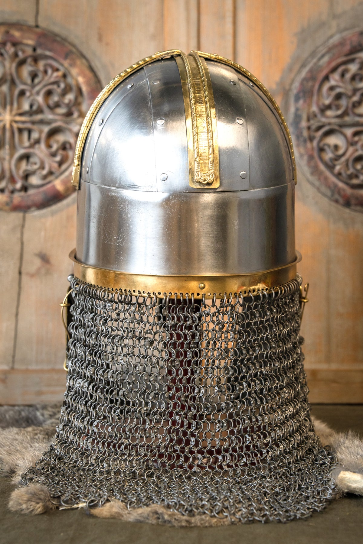 Coppergate helmet, 1.6 mm, riveted aventail