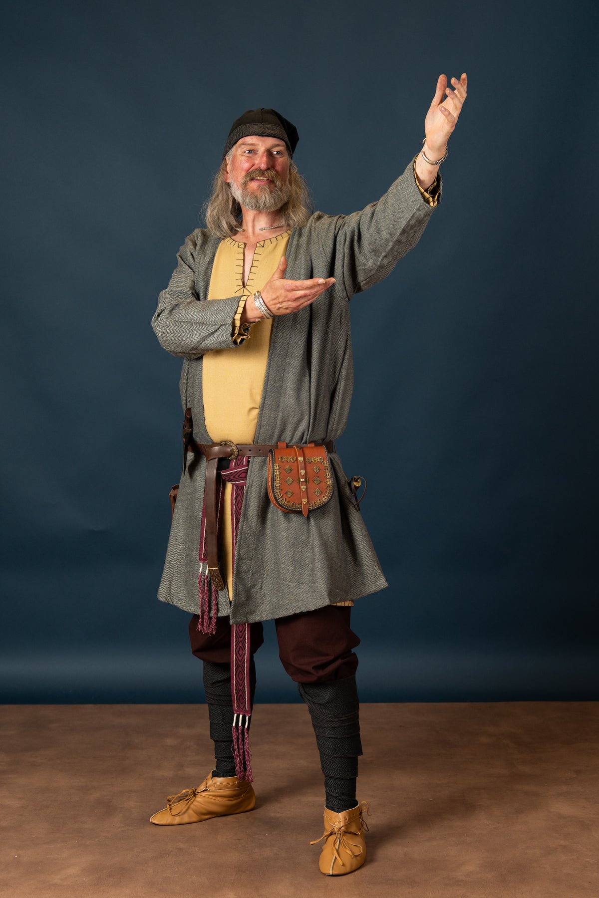 Viking kaftan, grey, herringbone pattern, wool blend
