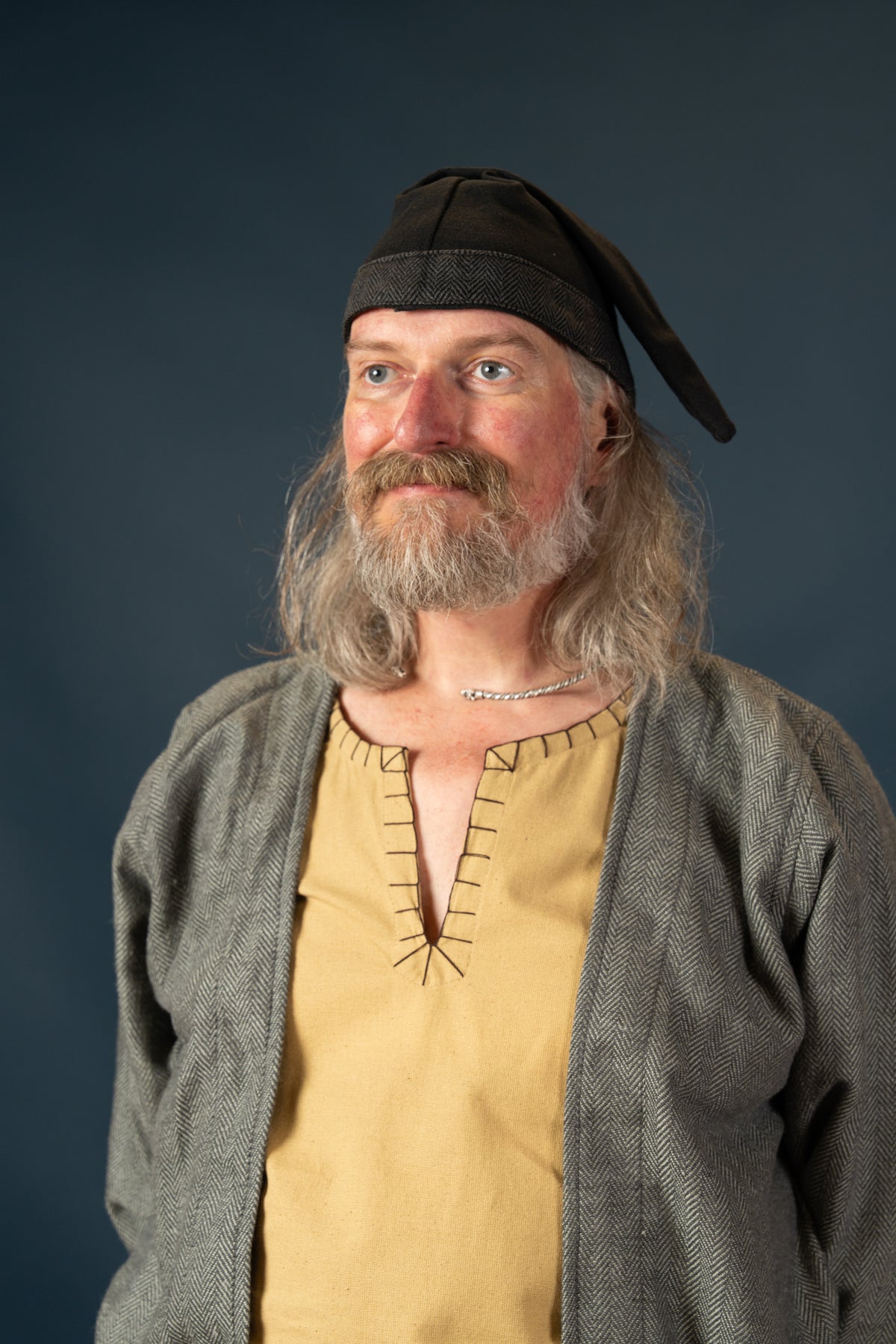 Viking kaftan, grey, herringbone pattern, wool blend