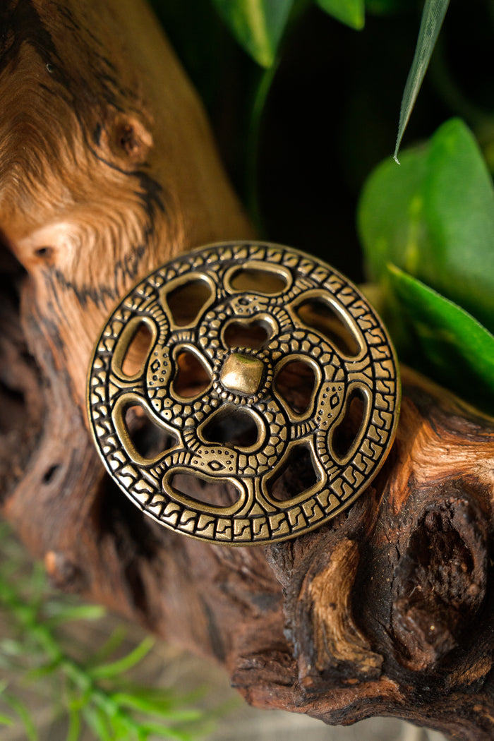Germanic zierscheibe, amulet, zamak