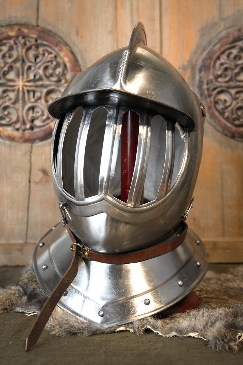 Geschlossener Helm, 17. Jahrhundert, 1,6 mm