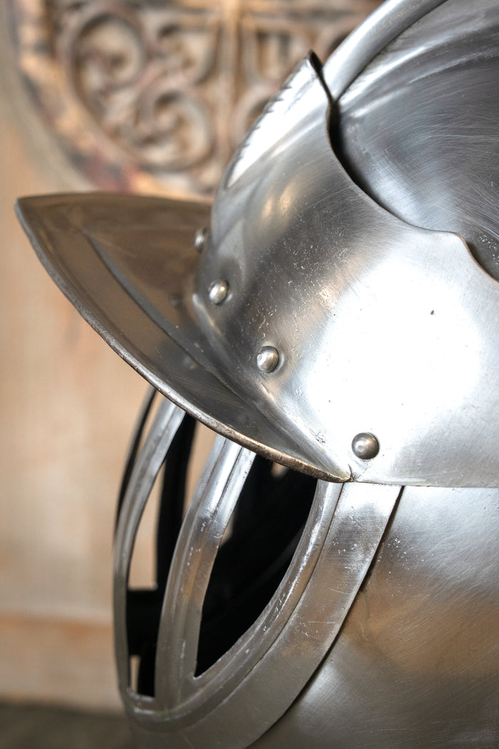 17th century closed helm, 1.6 mm